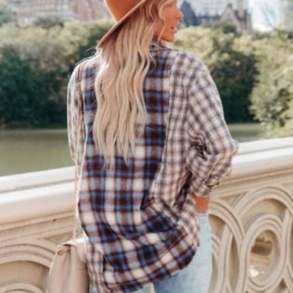 Vici two tone plaid button down - Picture 2 of 5